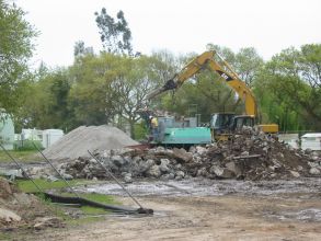Construction demolition crushing rocks
